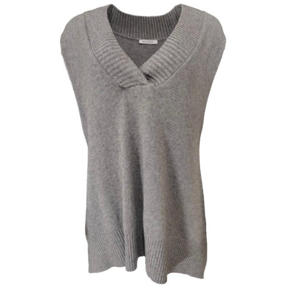 Oversizes v-neck knit sweater
