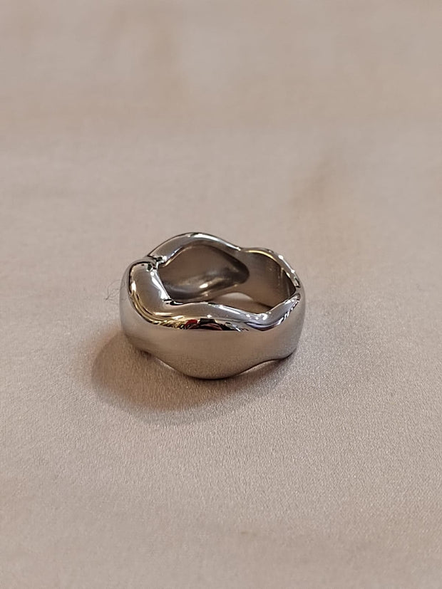 Wave ring