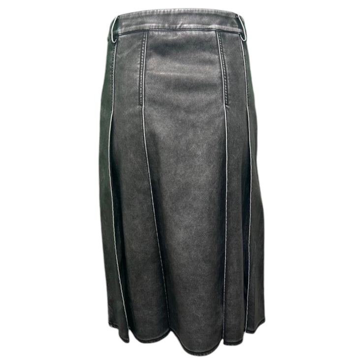 Leather like Pleated skirt