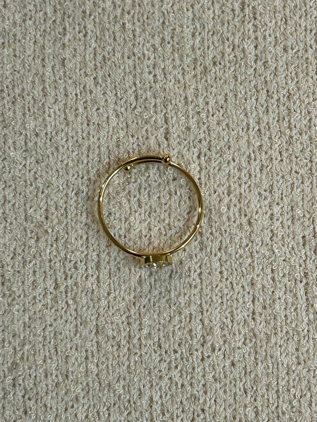 Adjustable Circle diamante ring