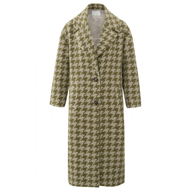 Houndstooth coat