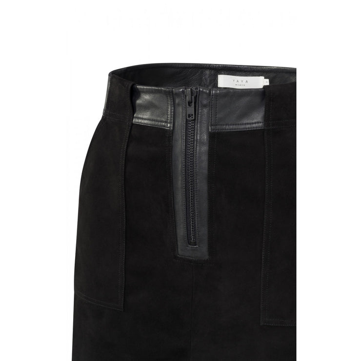 Suede mini skirt with cargo pockets