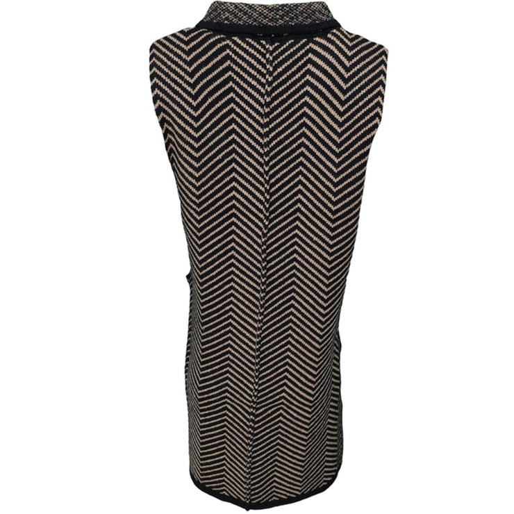 Sleeveless chevron coat