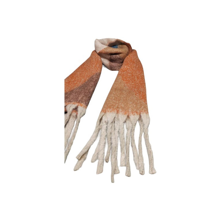 Triangle print tassel scarf