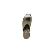 Gold metallic mid-heeled mule